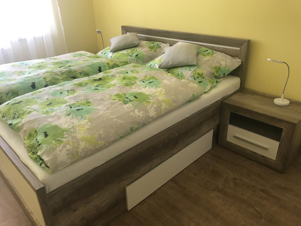 Apartman Illy Velky Slavkov Ngoại thất bức ảnh